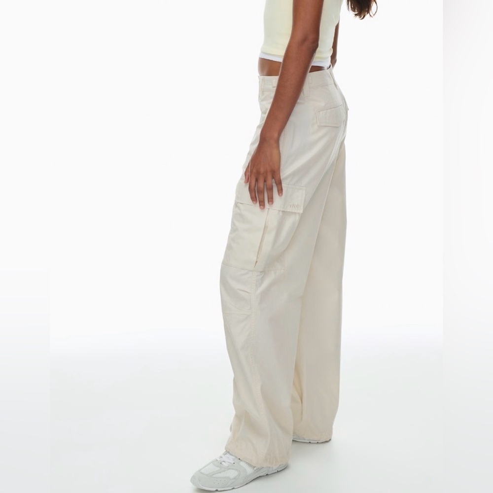 ✨Host pick✨TNA Supply Wide-Leg Cargo Pants Waist28” - Picture 3 of 10